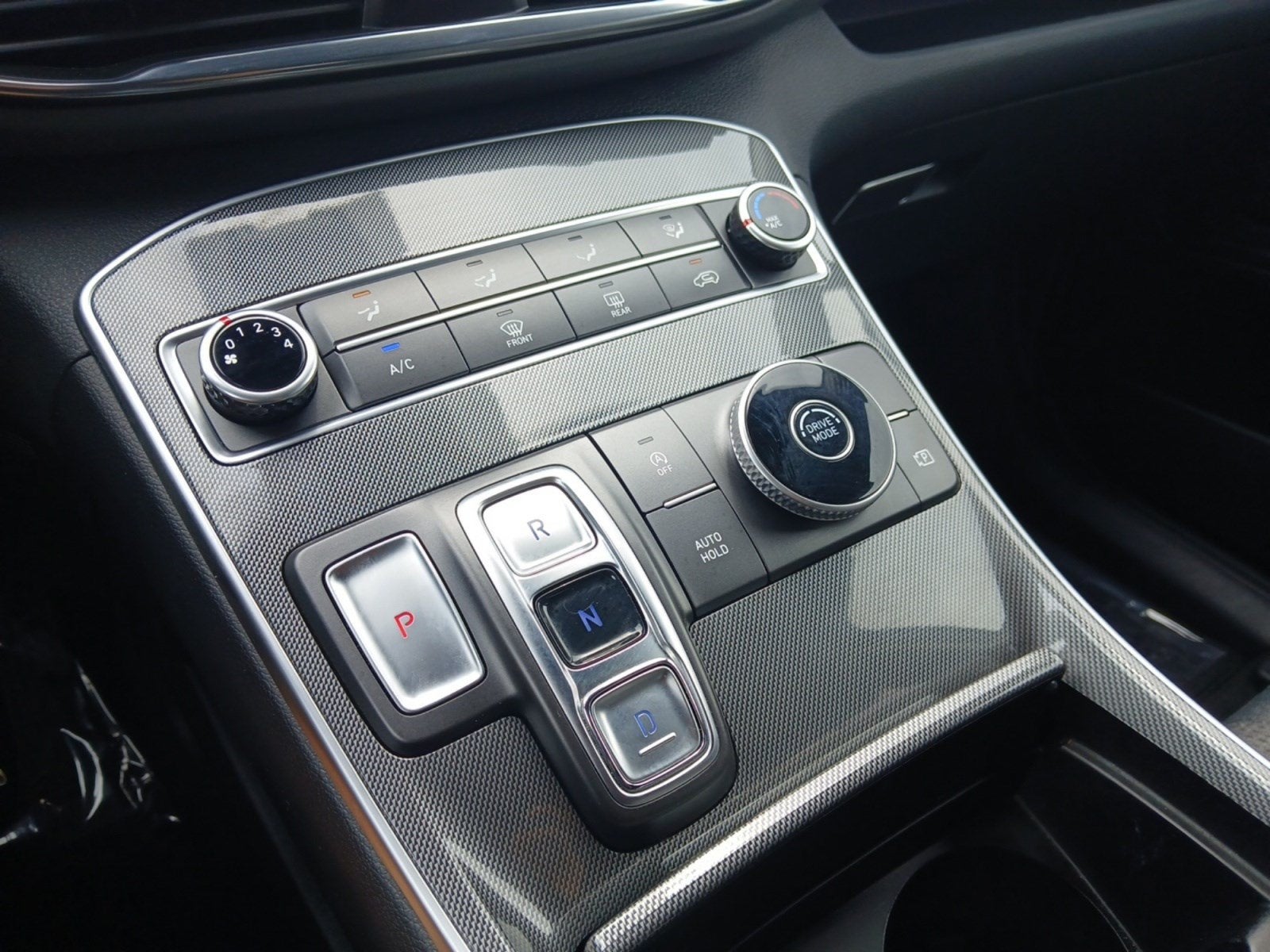 2023 Hyundai SANTA FE SE