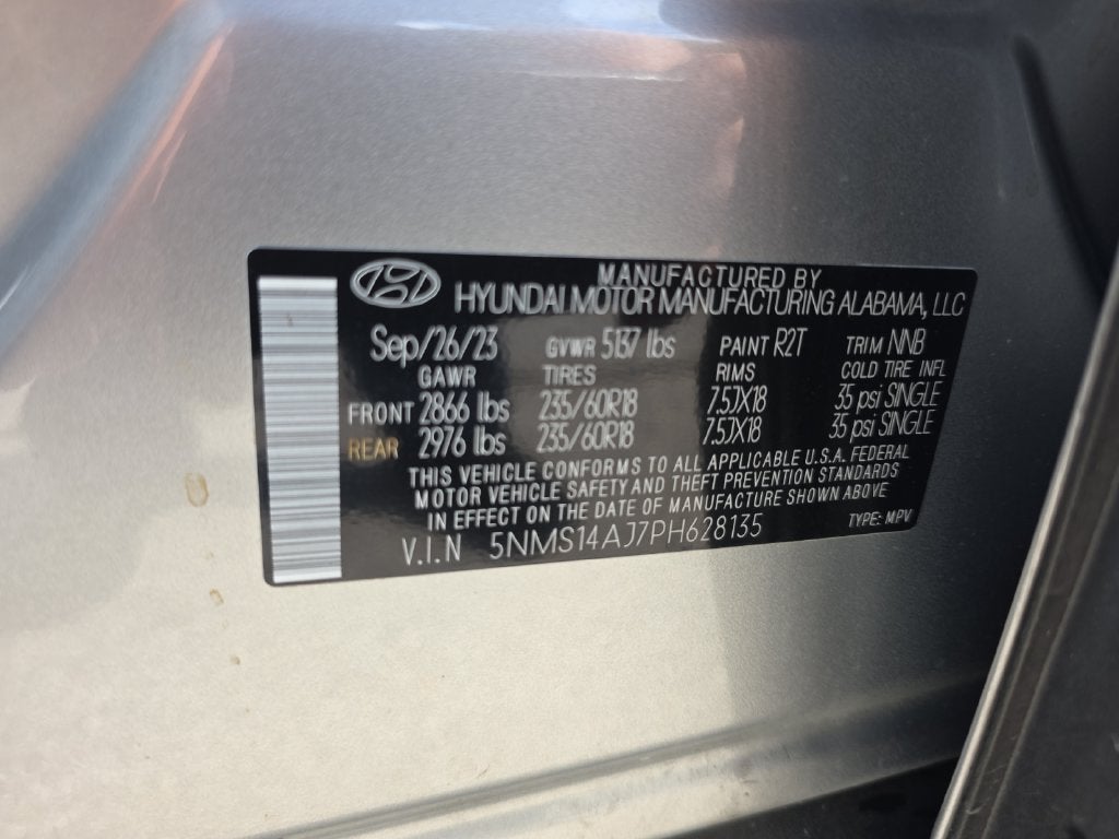 2023 Hyundai SANTA FE SE