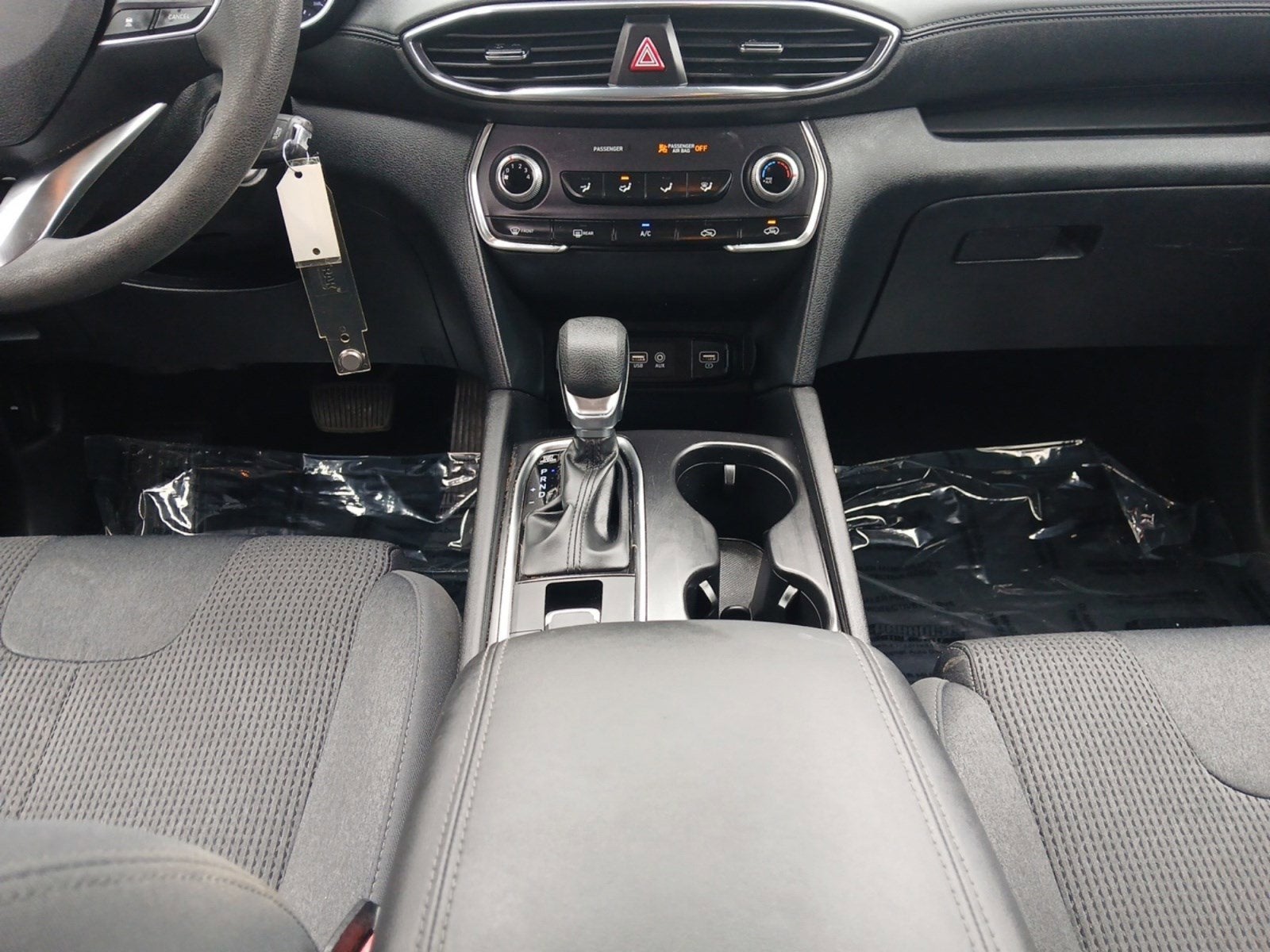 2019 Hyundai SANTA FE SE