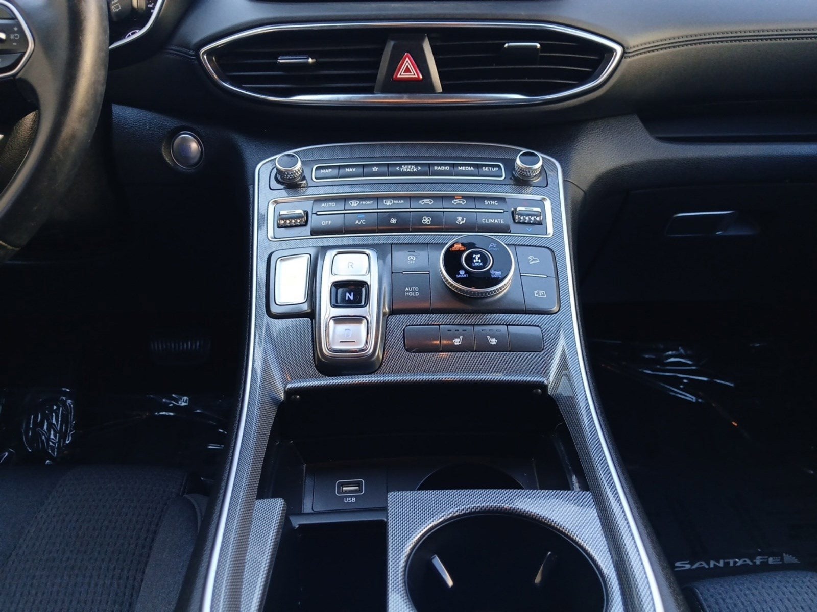 2023 Hyundai SANTA FE SEL W/ HEATED FRONT SEATS & TOW HITCH