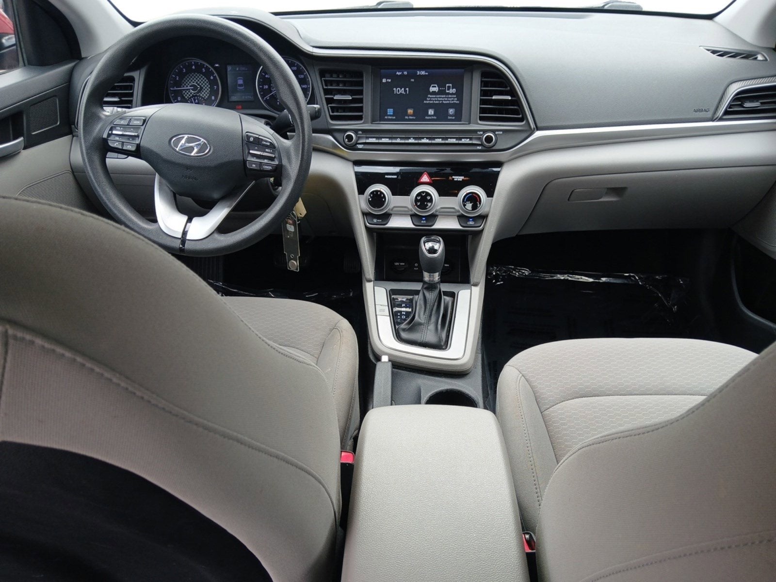 2019 Hyundai ELANTRA SEL W/ REARVIEW CAMERA AND DYNAMIC GUIDELINES