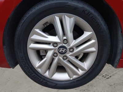 2019 Hyundai ELANTRA SEL W/ REARVIEW CAMERA AND DYNAMIC GUIDELINES