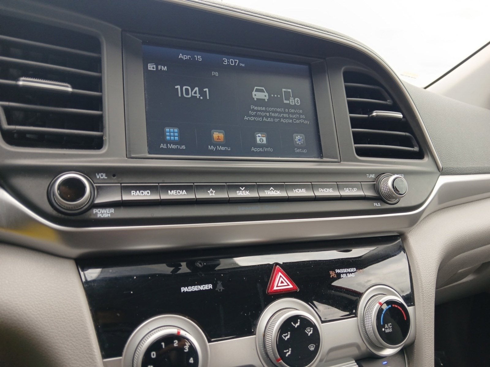 2019 Hyundai ELANTRA SEL W/ REARVIEW CAMERA AND DYNAMIC GUIDELINES