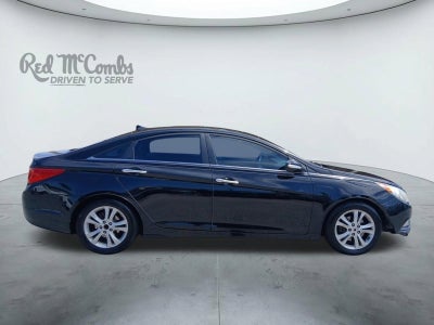 2011 Hyundai SONATA Limited W/ HEATED FRONT SEATS & POWER SUNROOF