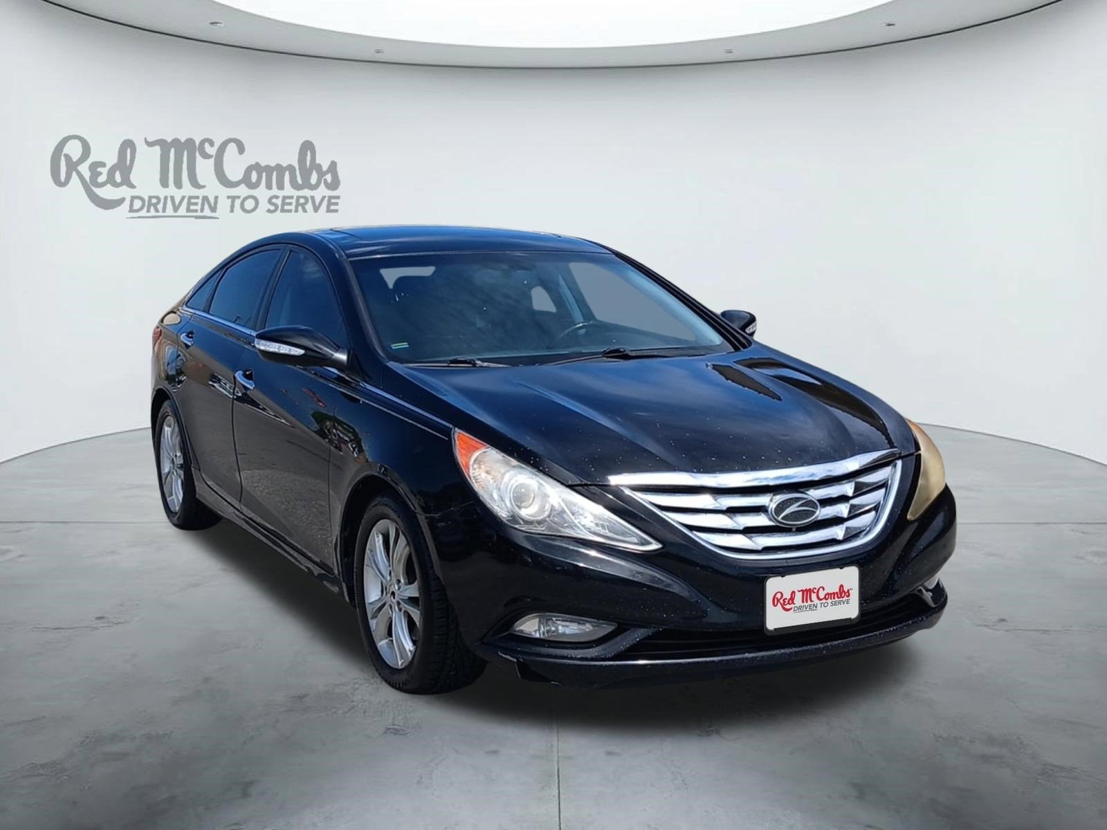 2011 Hyundai SONATA Limited W/ HEATED FRONT SEATS & POWER SUNROOF