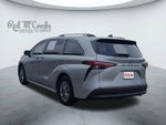 2021 Toyota Sienna LE 8 PASSENGER & AUTO LATCH LIFTGATE
