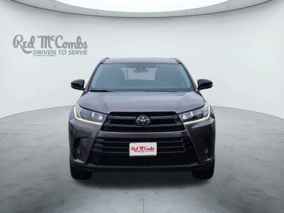 2019 Toyota Highlander SE