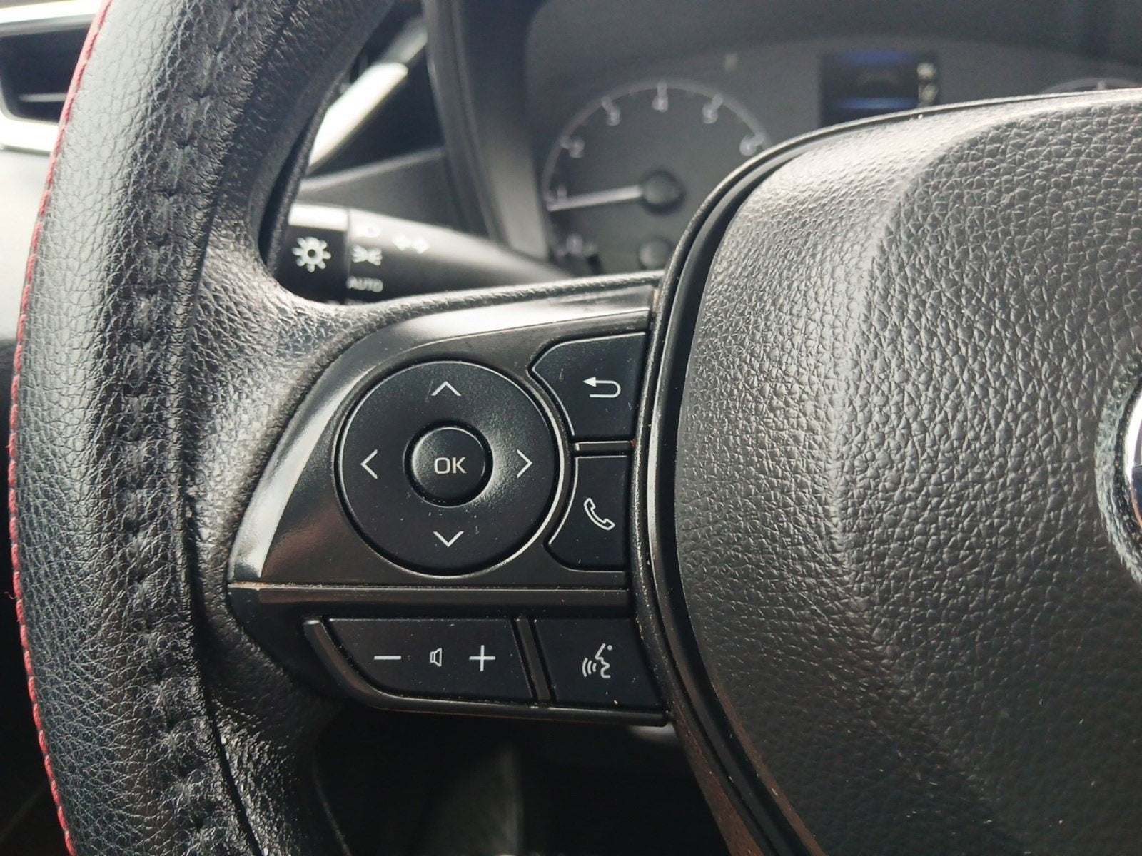 2024 Toyota Corolla LE W/ BACK-UP CAMERA & ADAPTIVE CRUISE CONTROL