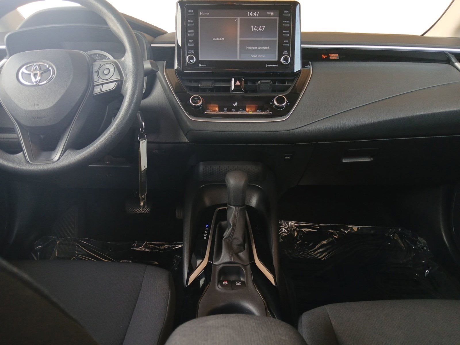 2022 Toyota Corolla LE W/ BACK-UP CAMERA & LANE CHANGE ASSIST