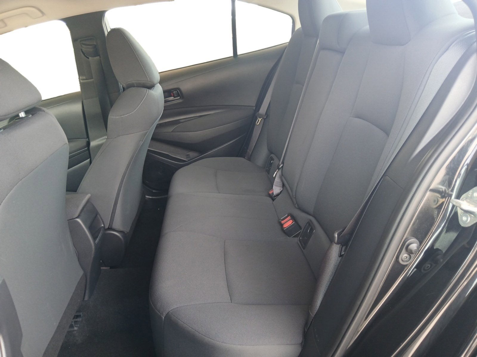 2022 Toyota Corolla LE W/ BACK-UP CAMERA & LANE CHANGE ASSIST