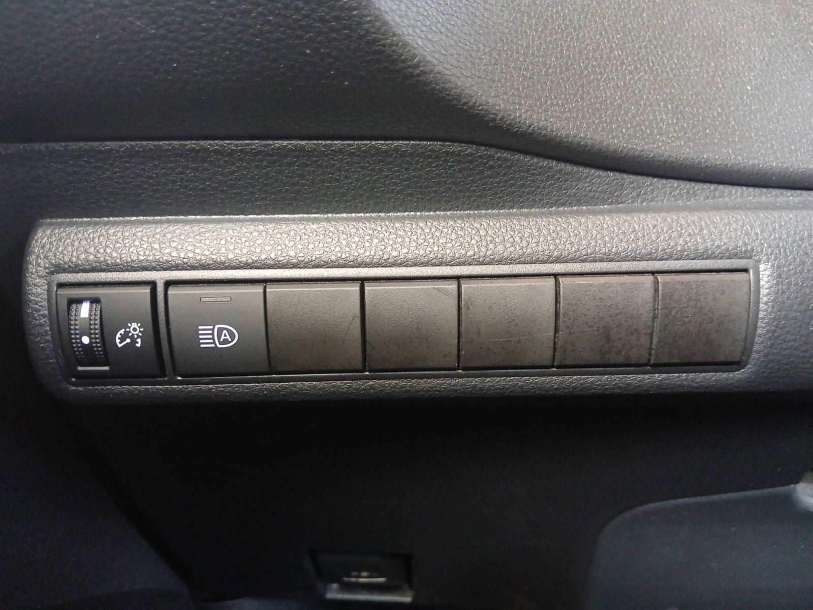 2022 Toyota Corolla LE W/ BACK-UP CAMERA & LANE CHANGE ASSIST