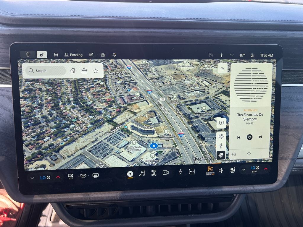 2025 Rivian R1S Adventure