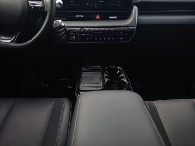 2025 Hyundai IONIQ 5 SEL W/ NAVIGATION & SMART CRUISE CONTROL