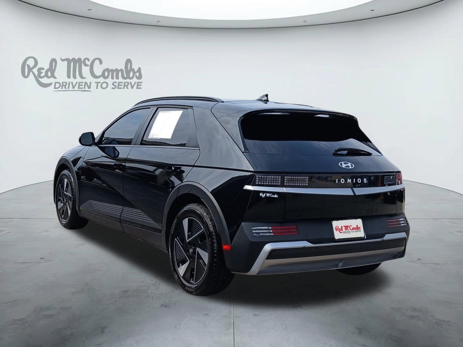2025 Hyundai IONIQ 5 SEL W/ NAVIGATION & SMART CRUISE CONTROL