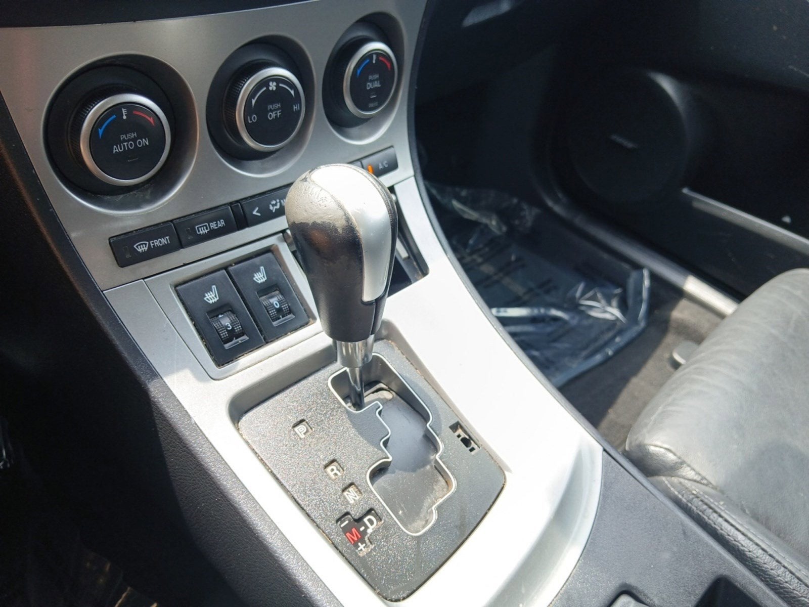 2010 Mazda Mazda3 s Grand Touring W/ MOONROOF & BOSE PREMIUM AUDIO