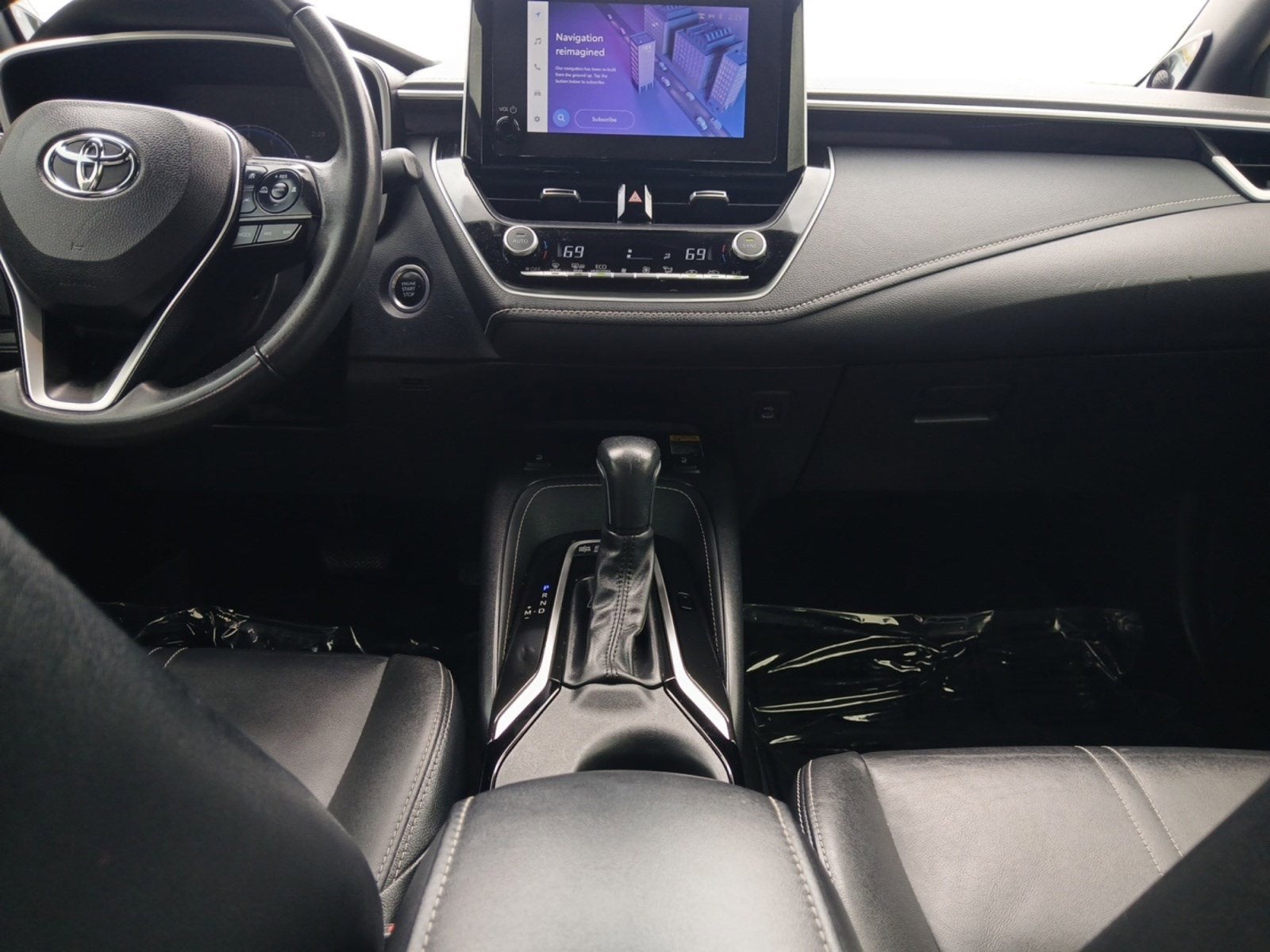 2024 Toyota Corolla Hatchback XSE W/ BACK-UP CAMERA & ADAPTIVE CRUISE CONTROL
