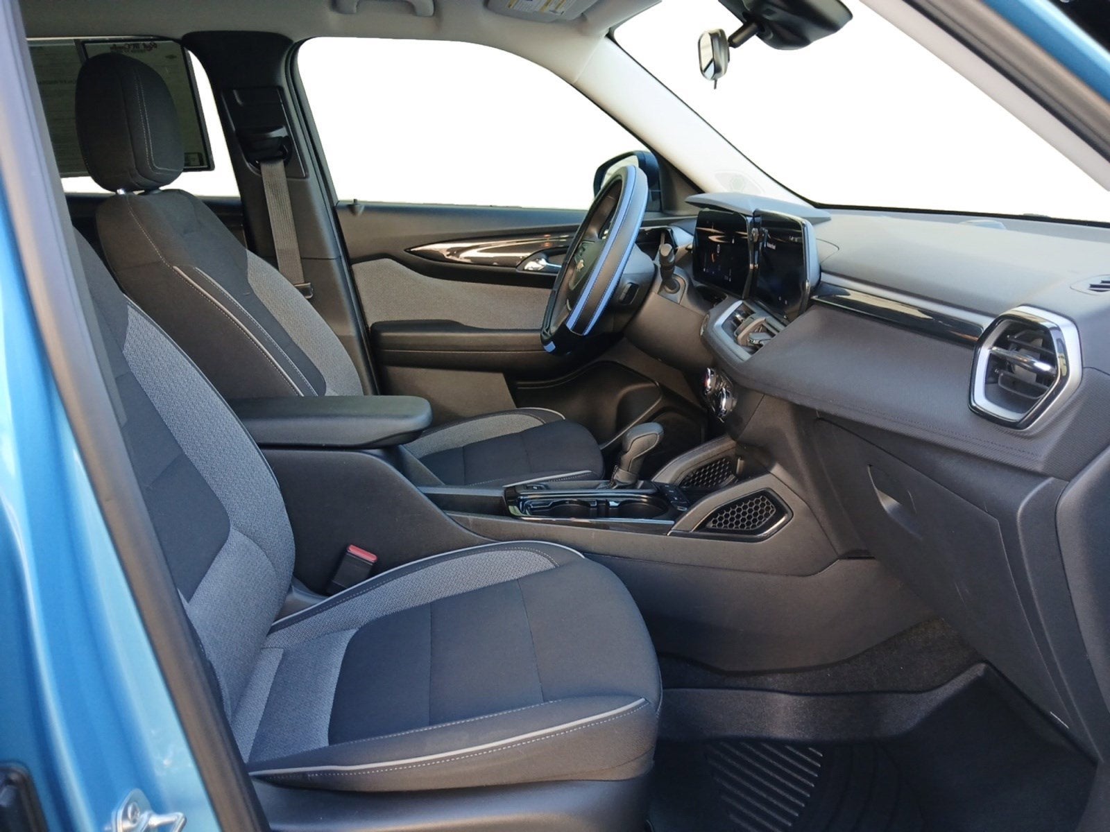 2025 Chevrolet Trailblazer LS