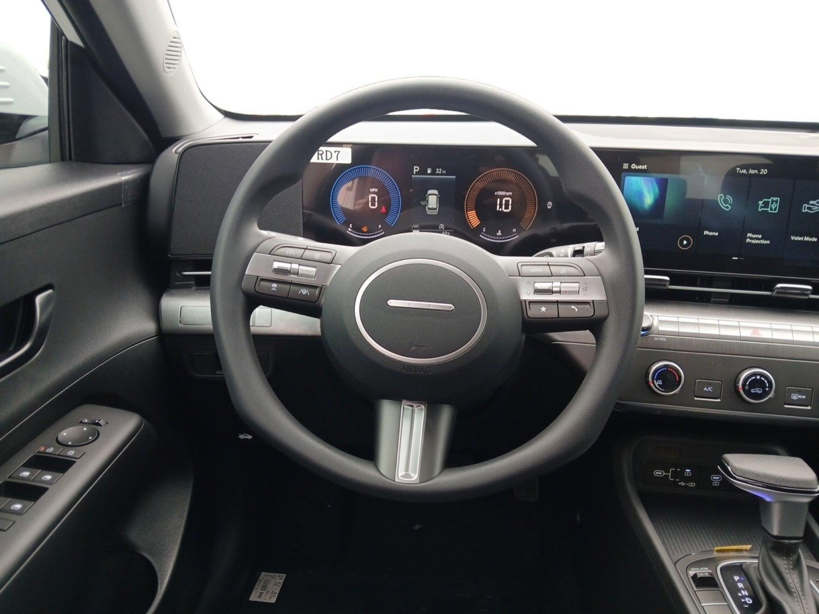 2026 Hyundai KONA SE