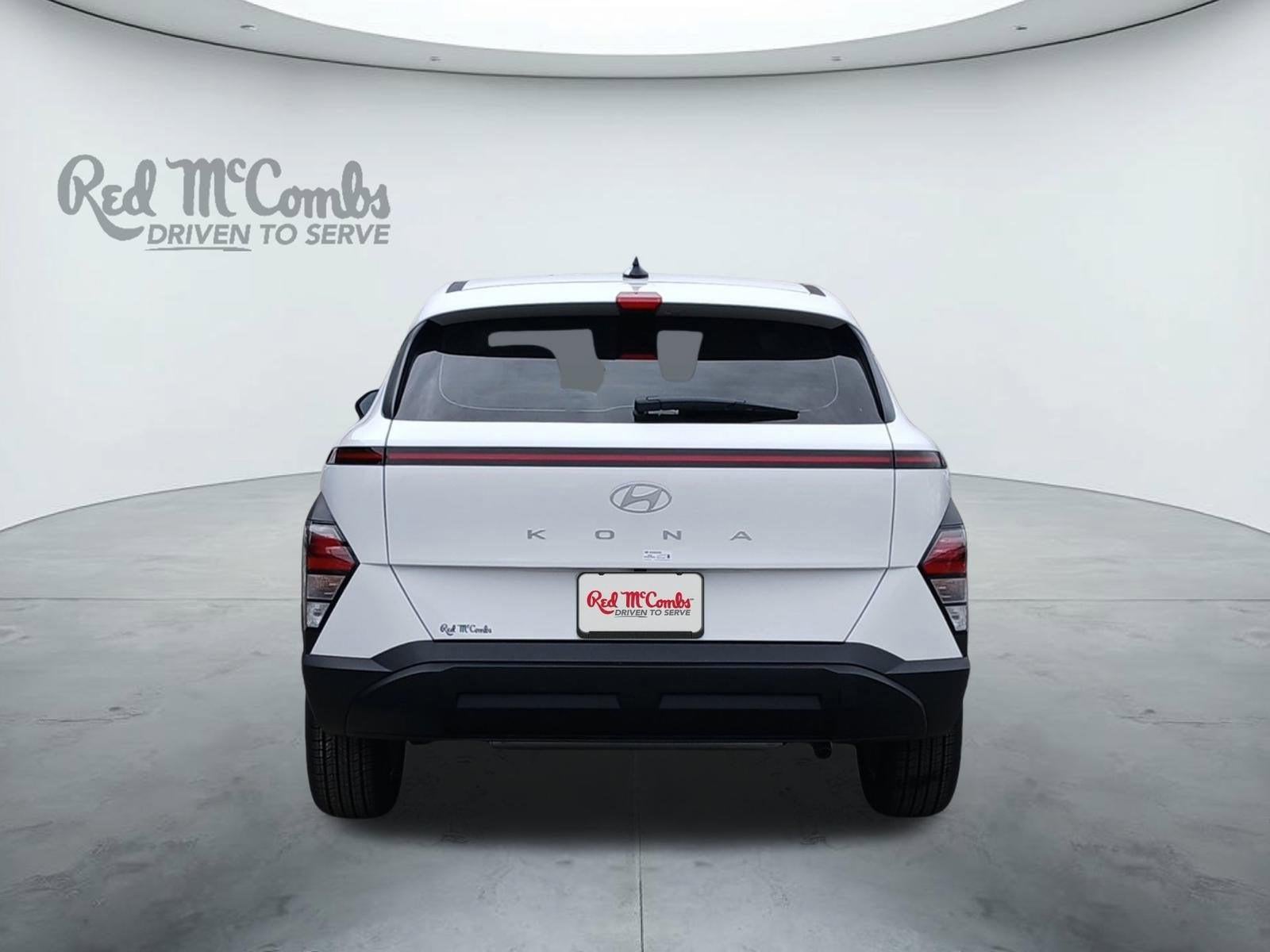 2026 Hyundai KONA SE