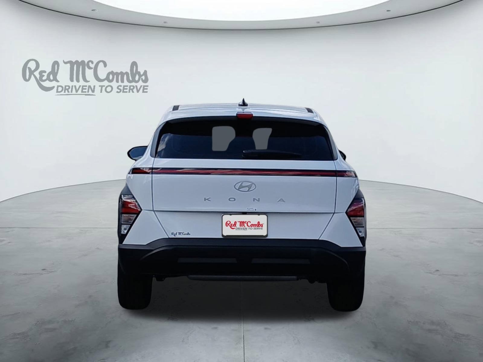 2026 Hyundai KONA SE