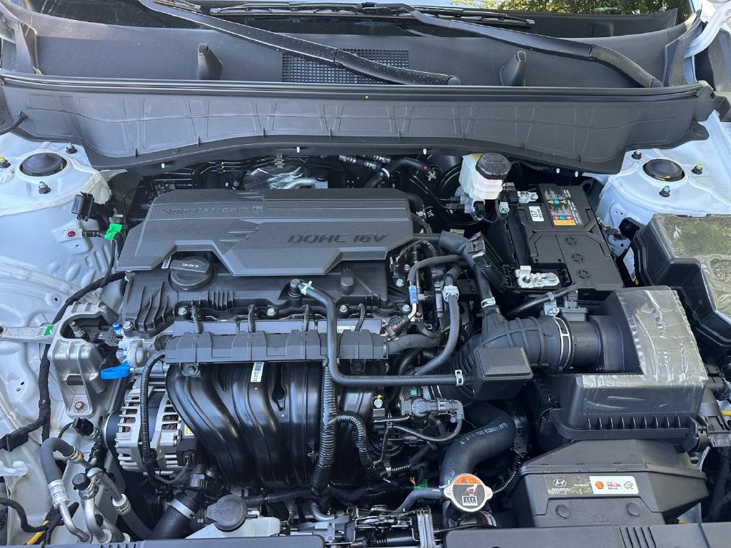 2027 Hyundai KONA SE