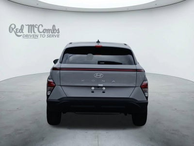 2026 Hyundai KONA SE