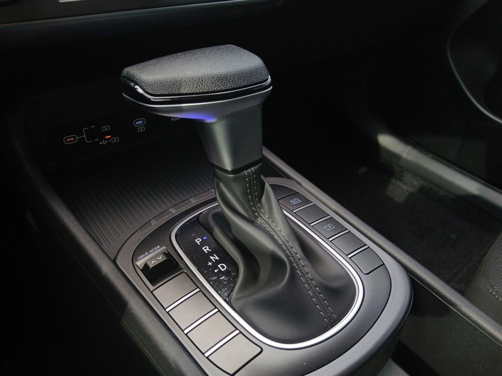 2026 Hyundai KONA SE W/ WIRELESS APPLE CARPLAY & ANDROID AUTO