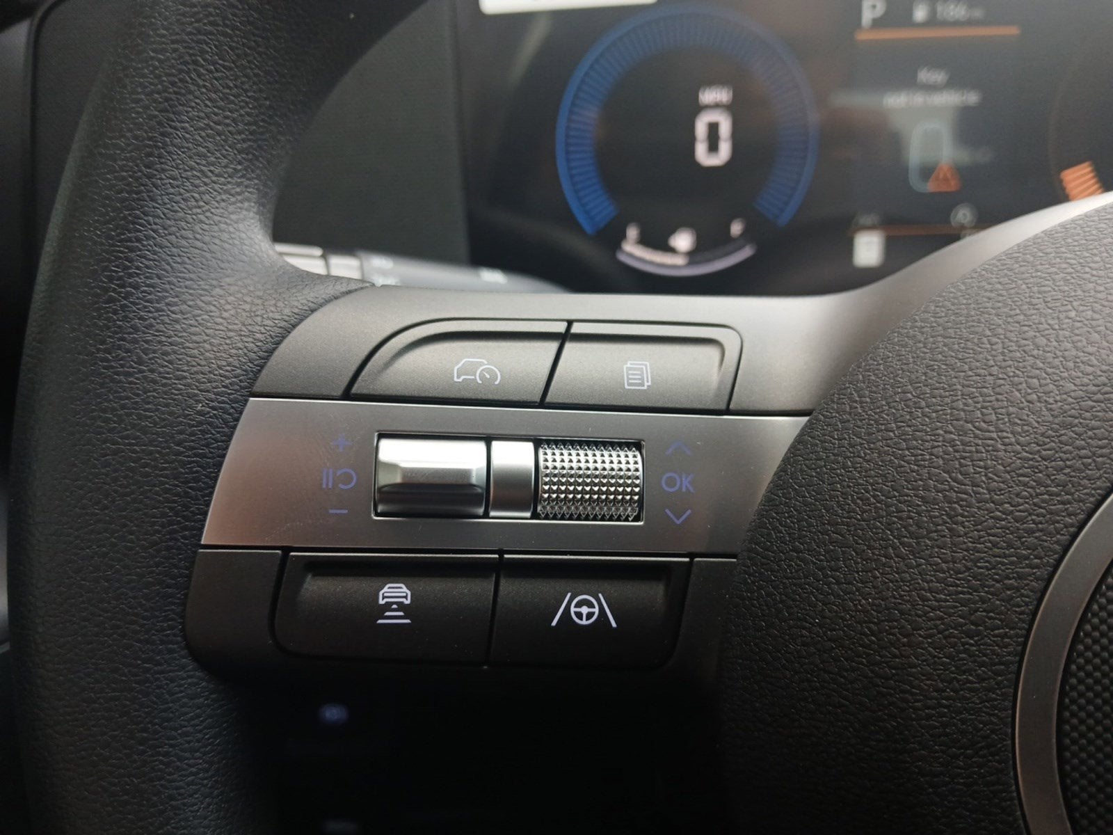 2026 Hyundai KONA SE W/ BLIND SPOT COLLISION WARNING