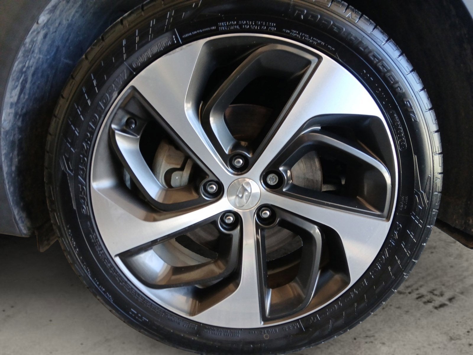 2018 Hyundai TUCSON Value W/ PANORAMIC SUNROOF & SMART LIFTGATE