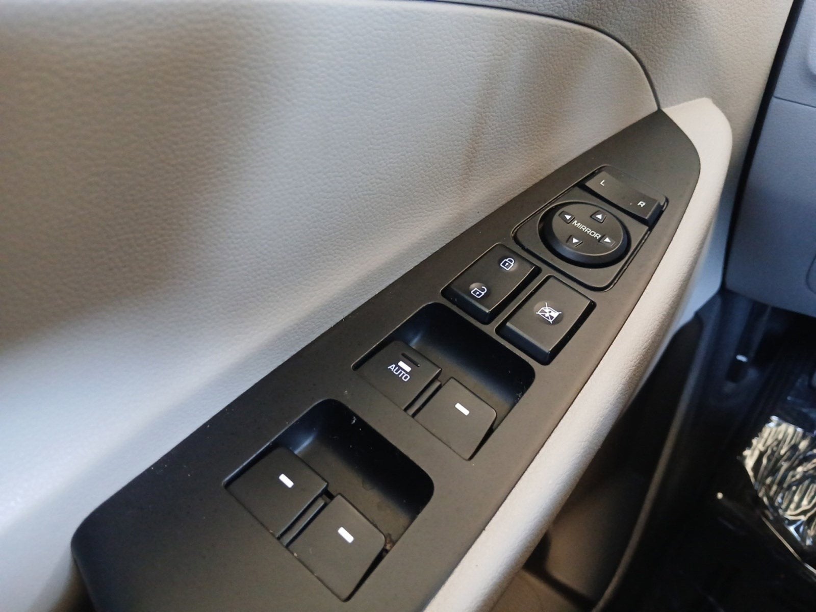 2018 Hyundai TUCSON Value W/ PANORAMIC SUNROOF & SMART LIFTGATE