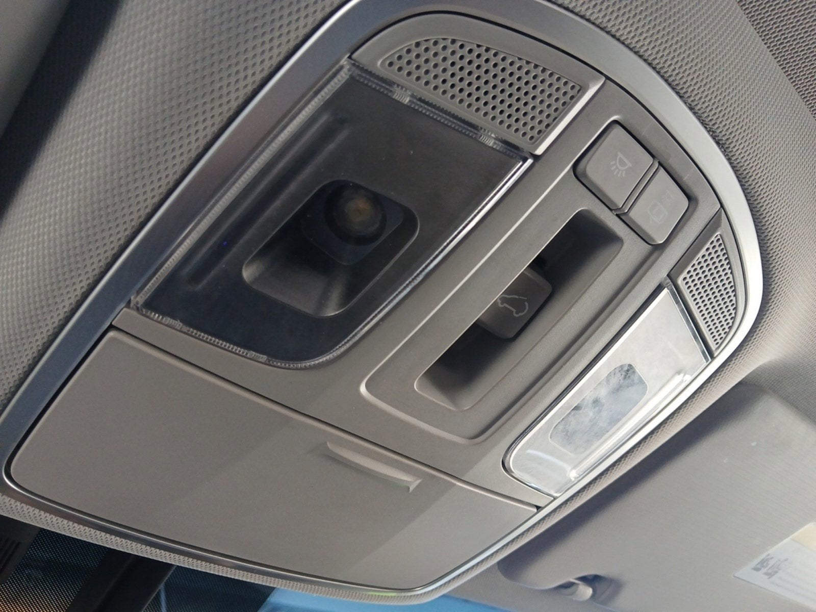 2018 Hyundai TUCSON Value W/ PANORAMIC SUNROOF & SMART LIFTGATE