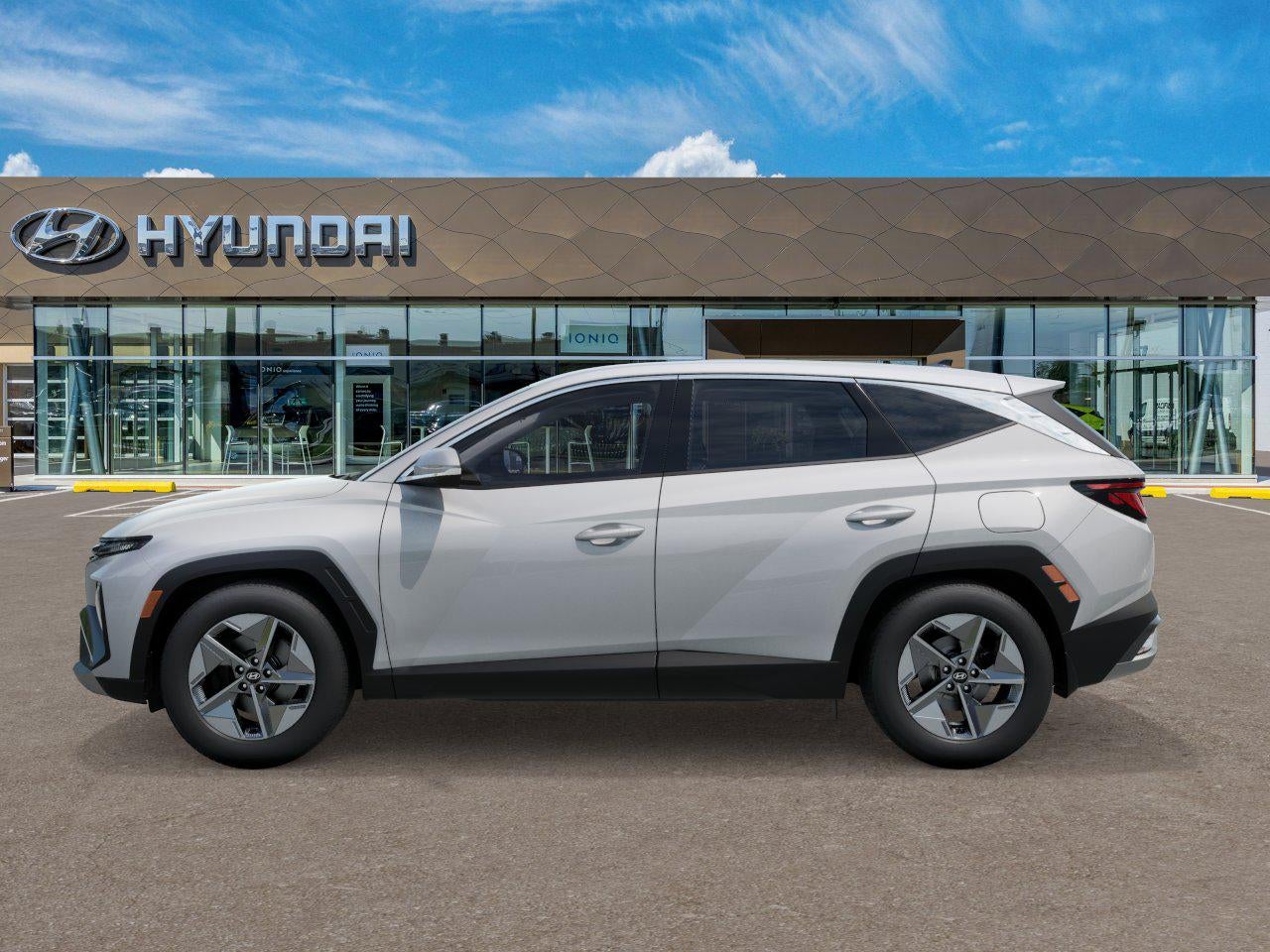 2026 Hyundai TUCSON HYBRID SEL