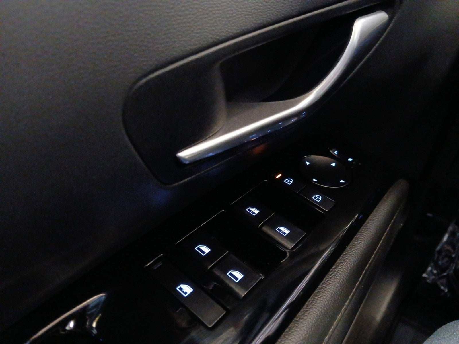 2025 Hyundai TUCSON PLUG-IN HYBRID Limited REAR OCCUPANT ALERT