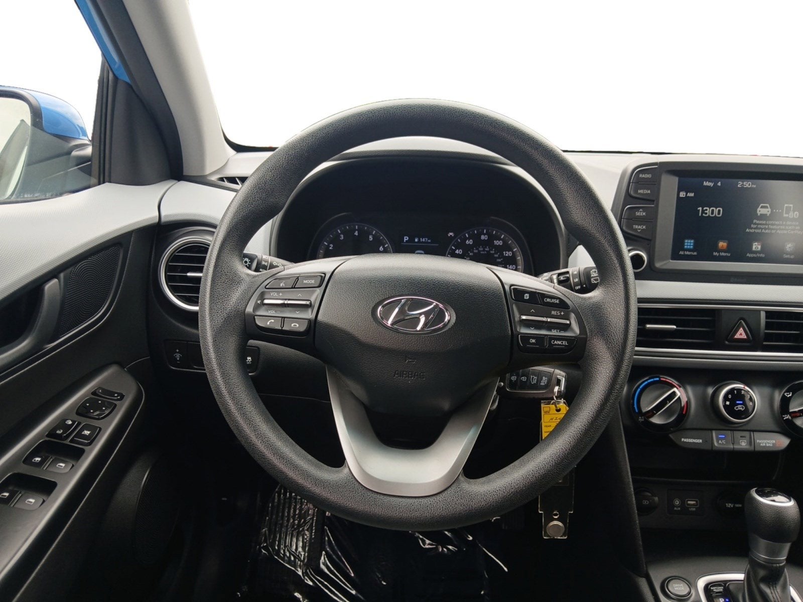 2019 Hyundai KONA SE W/ FORWARD COLLISION AVOIDANCE ASSIST