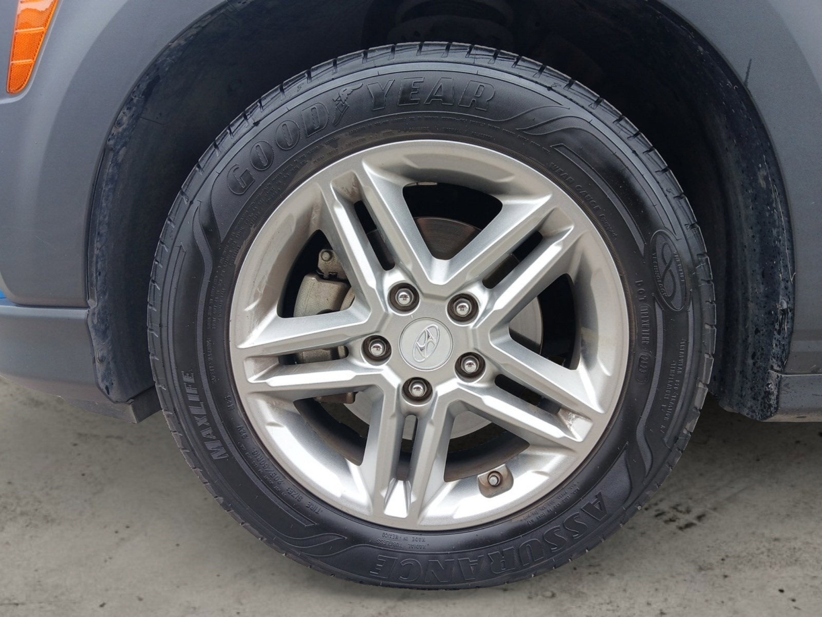 2019 Hyundai KONA SE W/ FORWARD COLLISION AVOIDANCE ASSIST