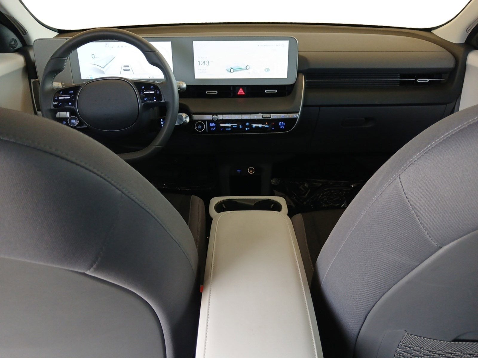 2024 Hyundai IONIQ 5 SE W/ FORWARD COLLISION AVOIDANCE ASSIST