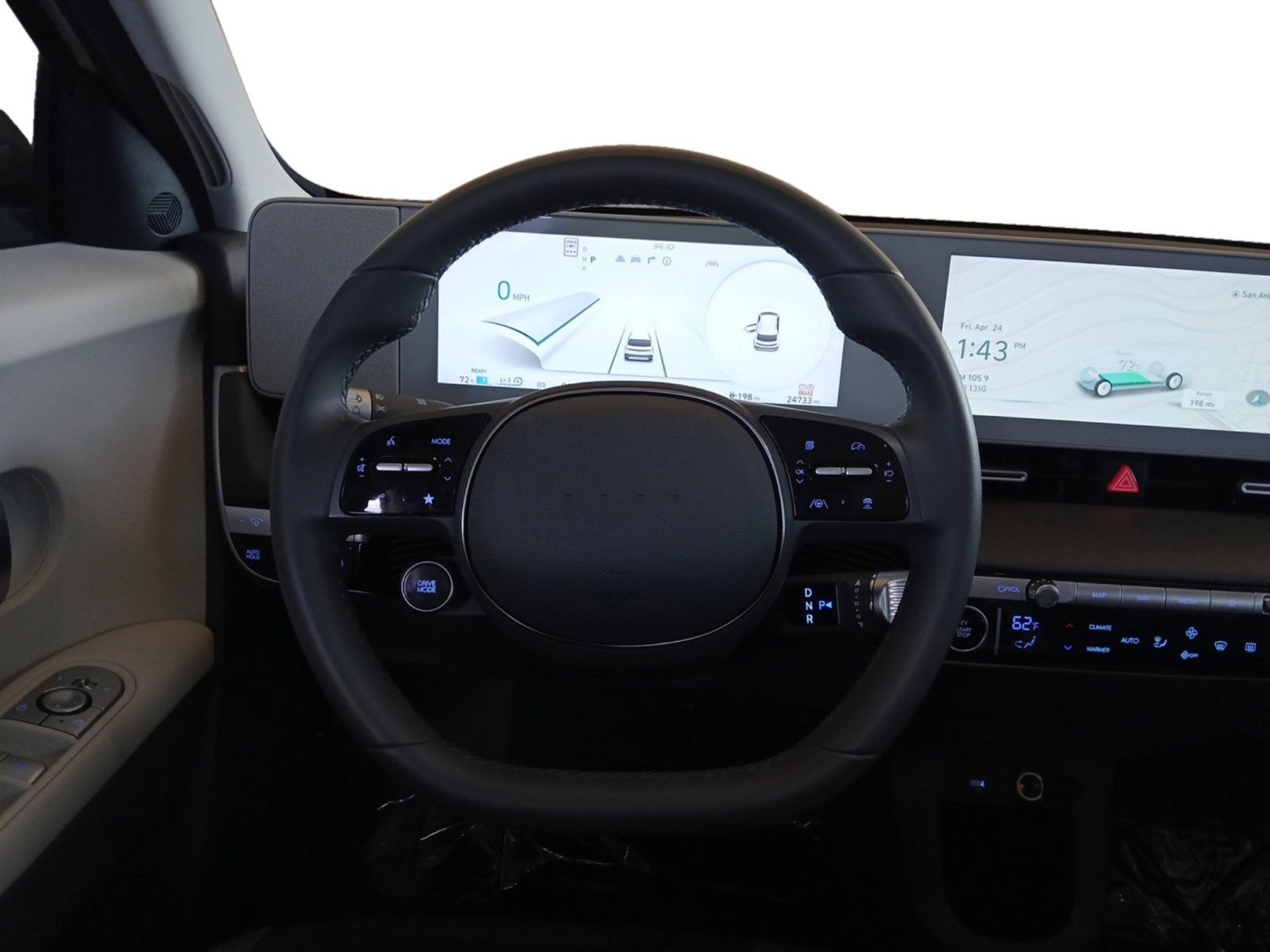 2024 Hyundai IONIQ 5 SE W/ FORWARD COLLISION AVOIDANCE ASSIST