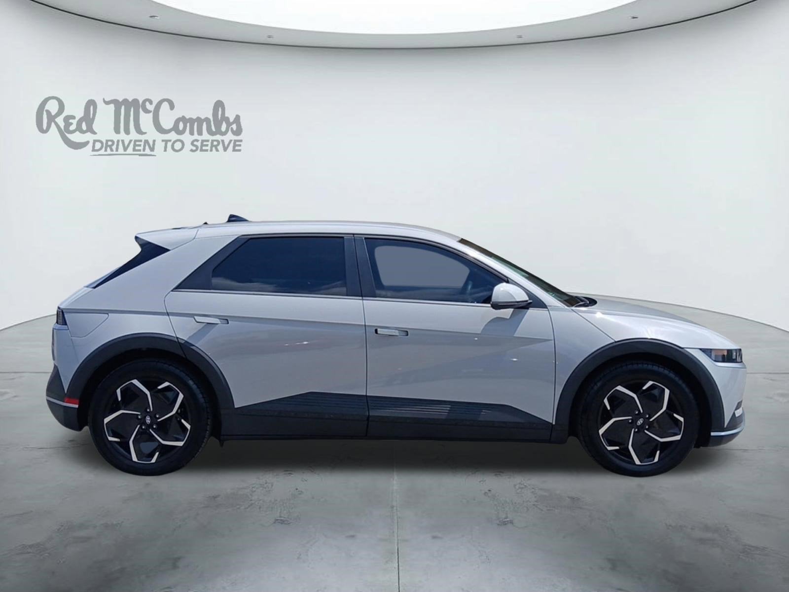 2024 Hyundai IONIQ 5 SE W/ FORWARD COLLISION AVOIDANCE ASSIST