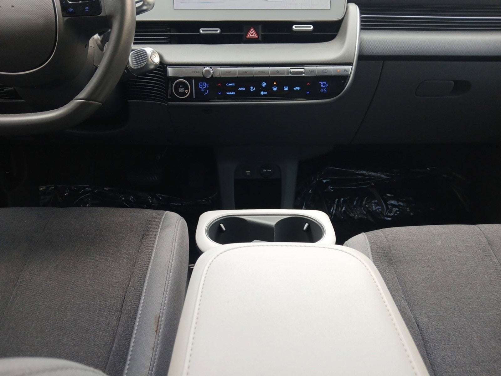 2024 Hyundai IONIQ 5 SE