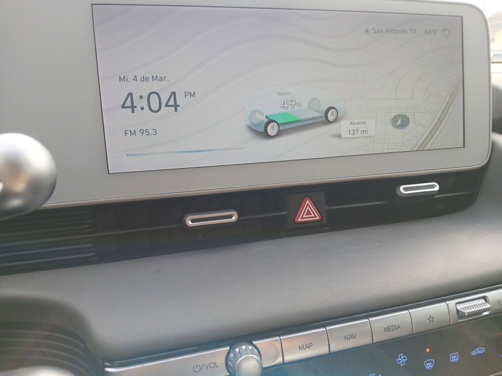 2024 Hyundai IONIQ 5 SE