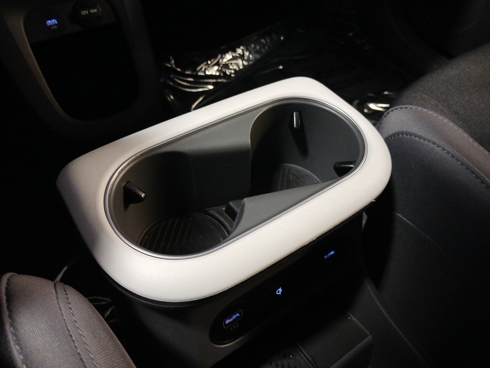 2024 Hyundai IONIQ 5 SEL W/ SMART CRUISE CONTROL & HEATED SEATS