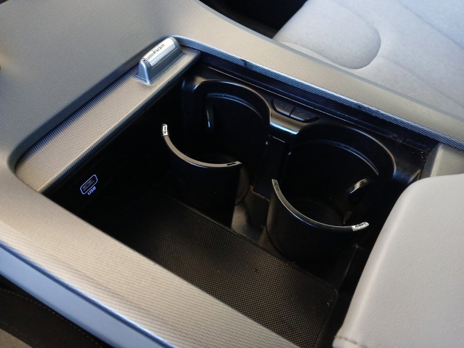 2021 Hyundai PALISADE SE