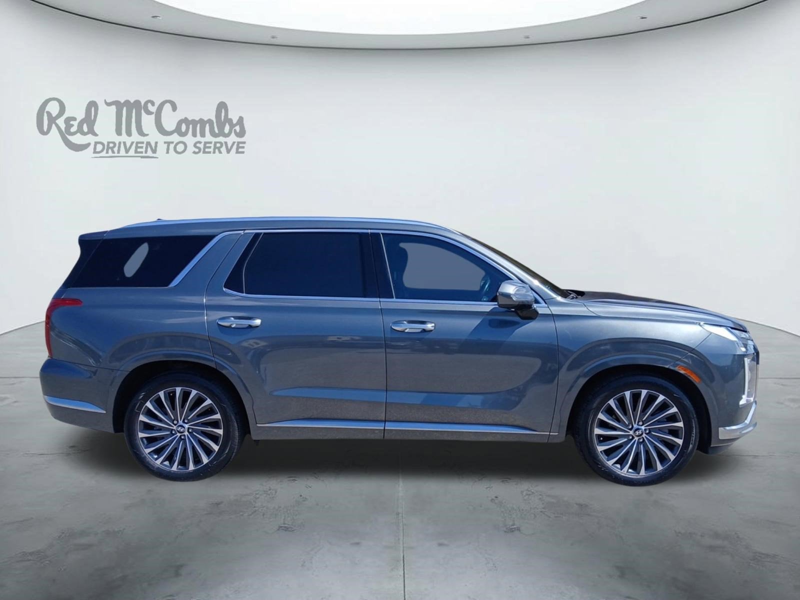 2023 Hyundai PALISADE Calligraphy W/ SMART PARKING ASSIST & AMBIENT LIGHTING