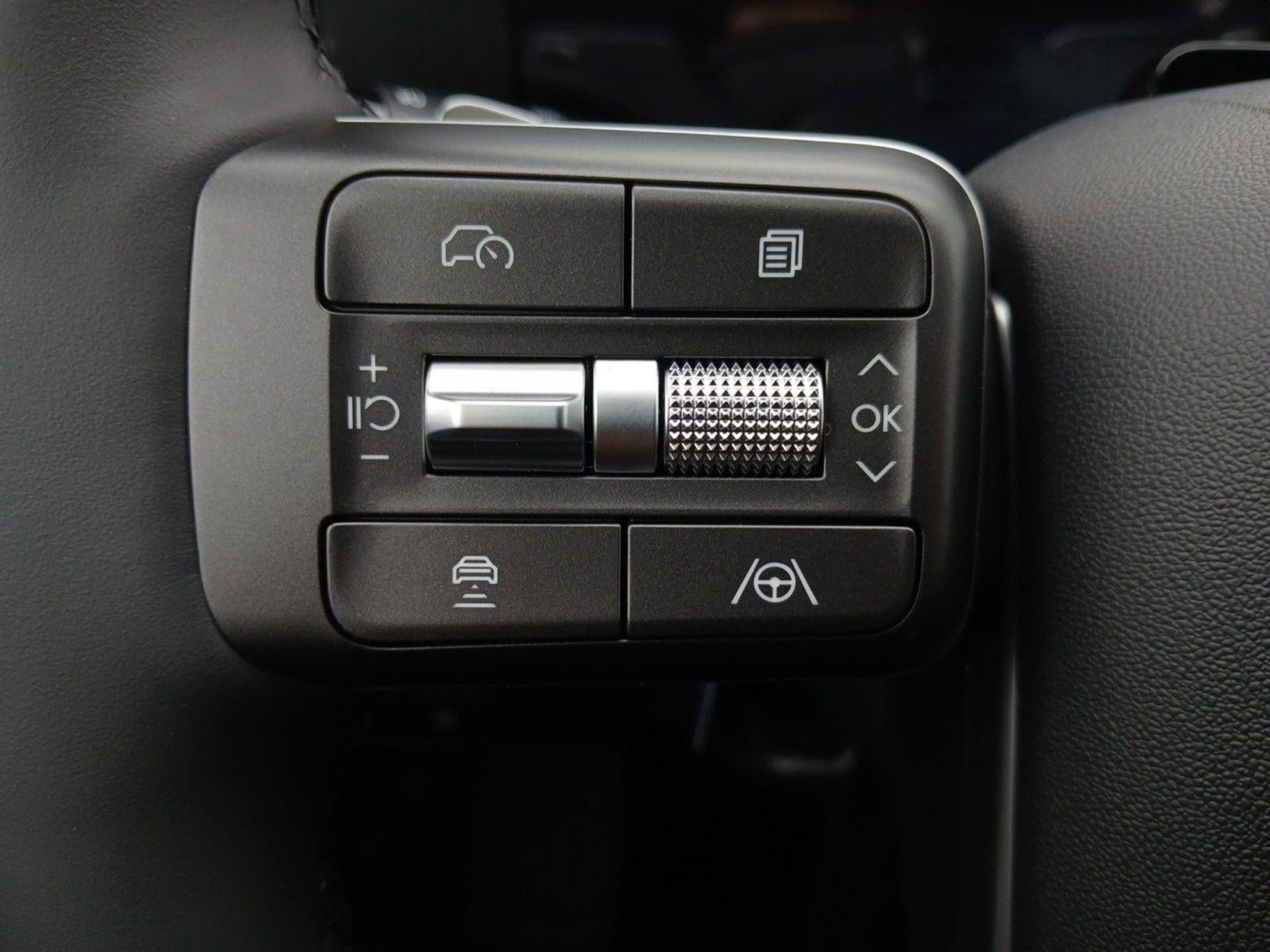 2026 Hyundai PALISADE SEL 7 PASSENGER W/ SMART POWER LIFTGATE