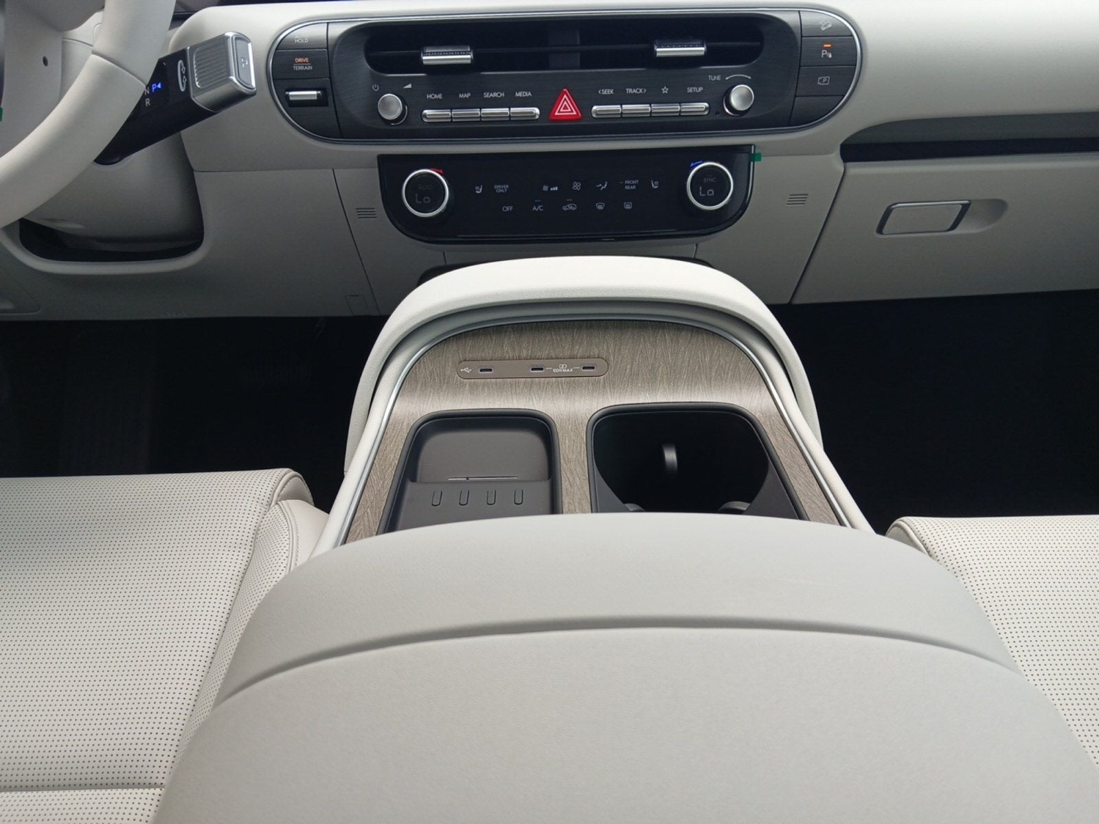 2026 Hyundai PALISADE HYBRID SEL