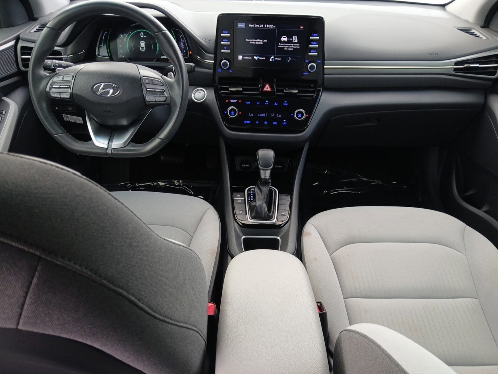 2022 Hyundai IONIQ HYBRID SE