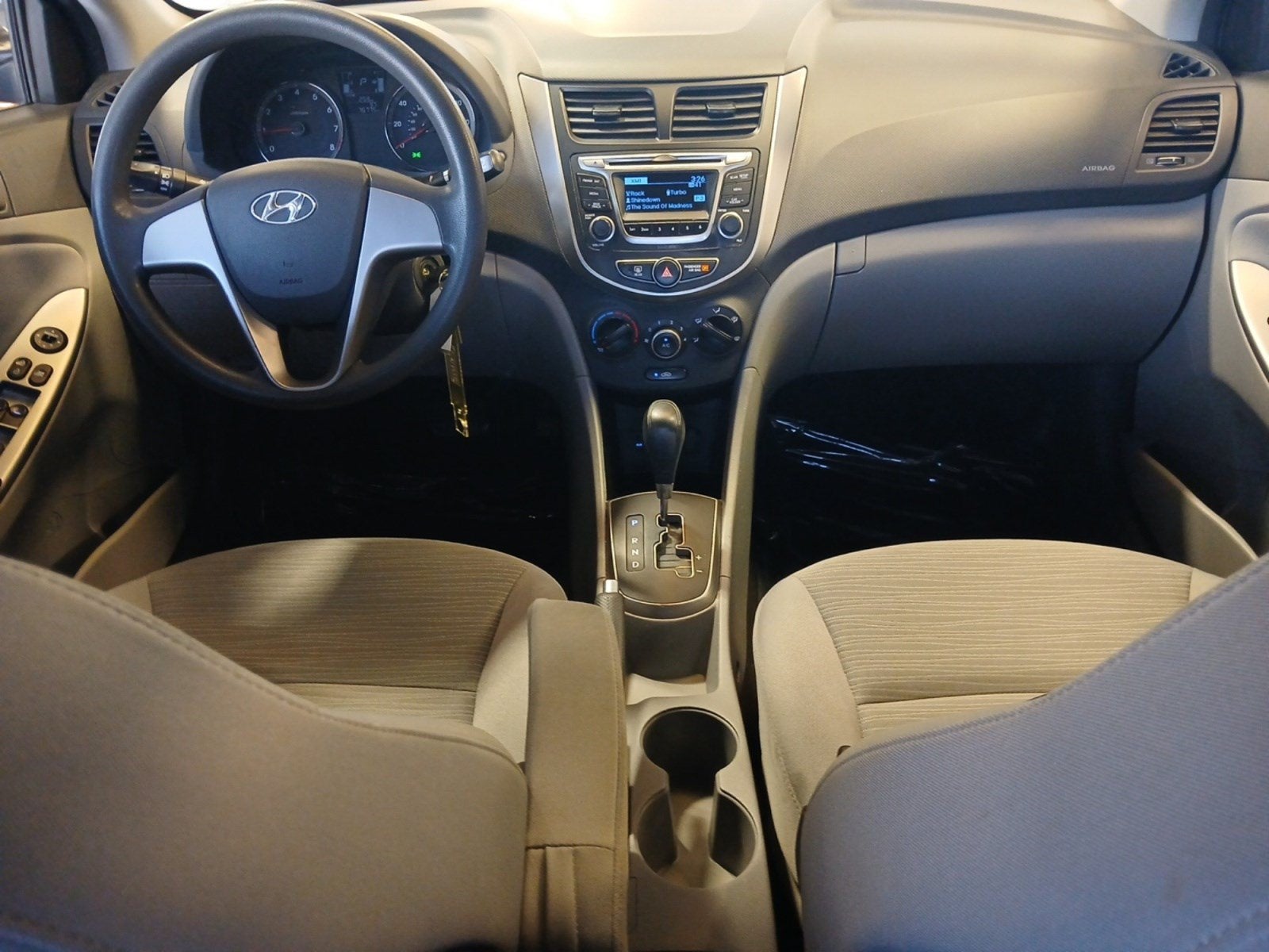 2016 Hyundai ACCENT SE