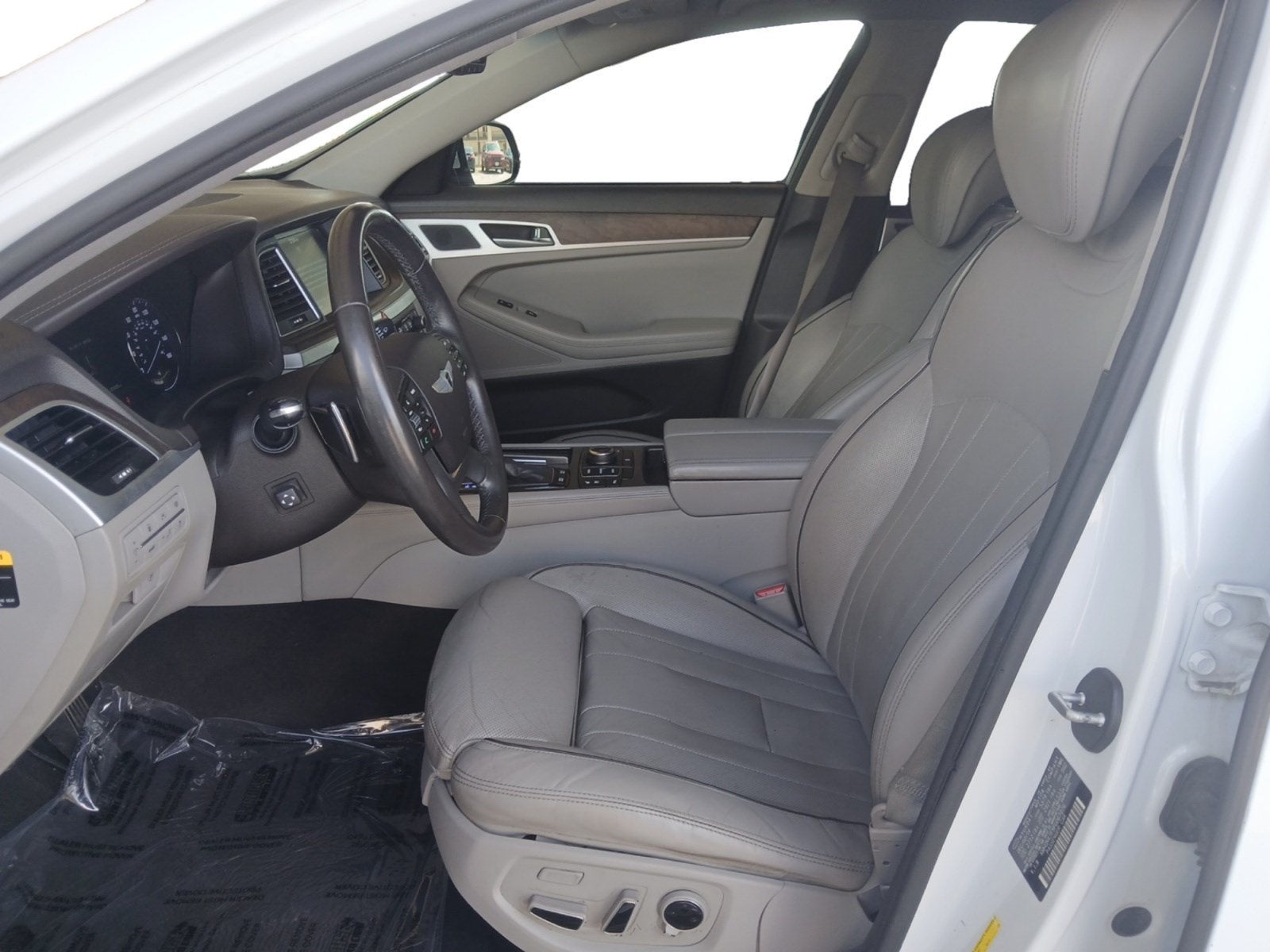 2015 Hyundai GENESIS 3.8