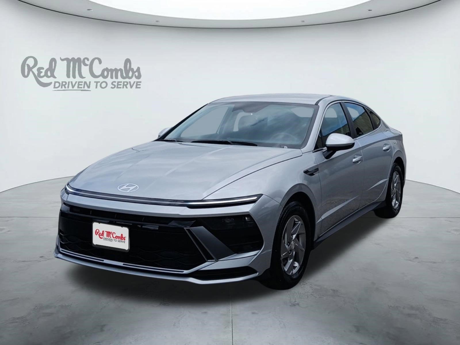 2026 Hyundai Sonata SE's photo