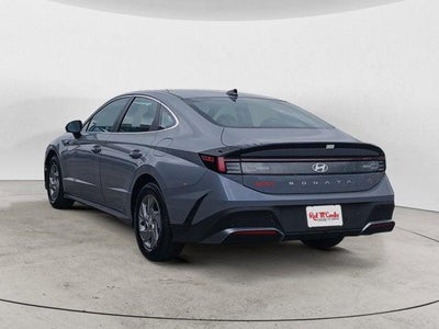 2025 Hyundai SONATA SE